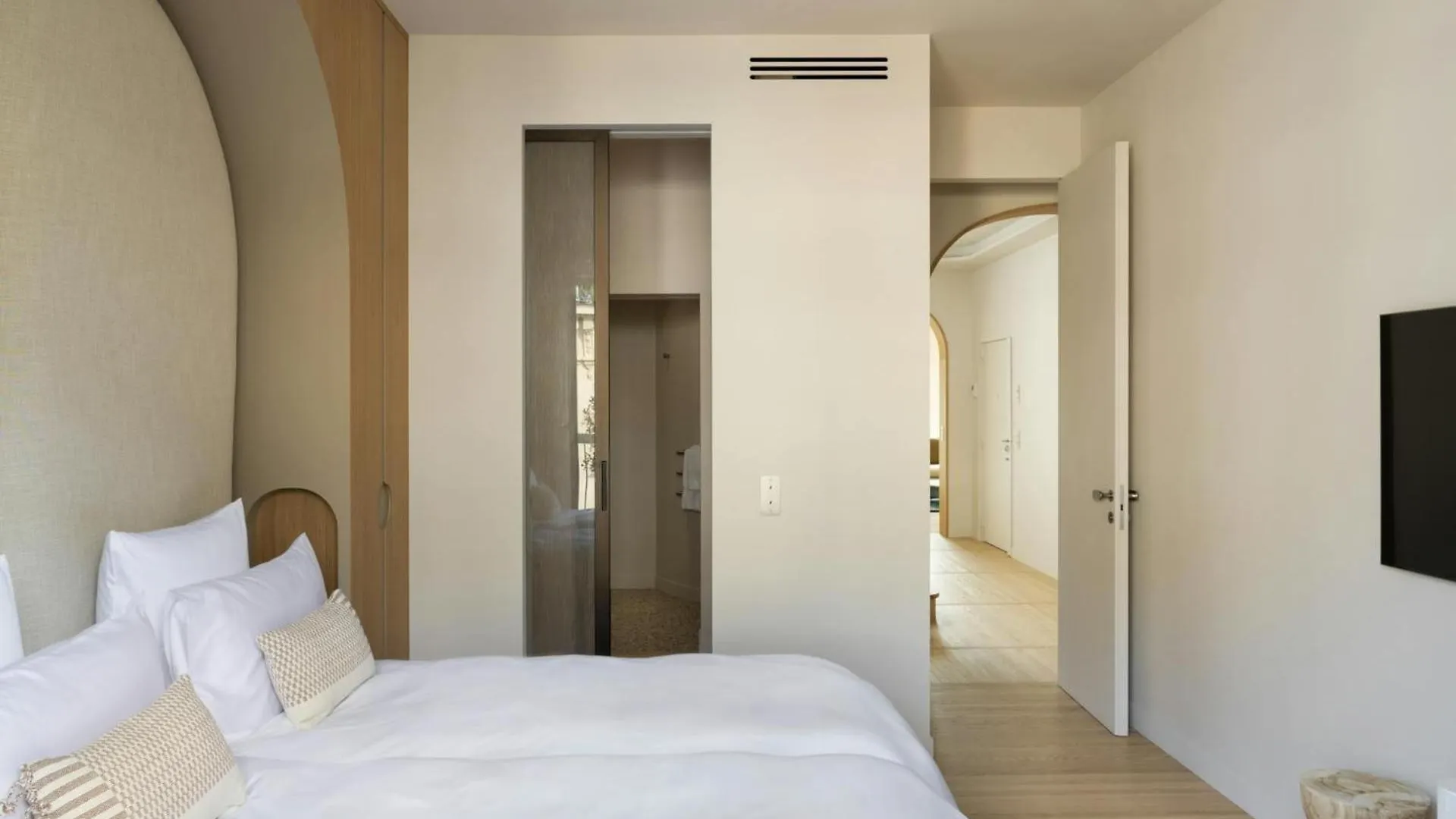Luxury Apartment With Eiffel Tower View Paris 0*,  France